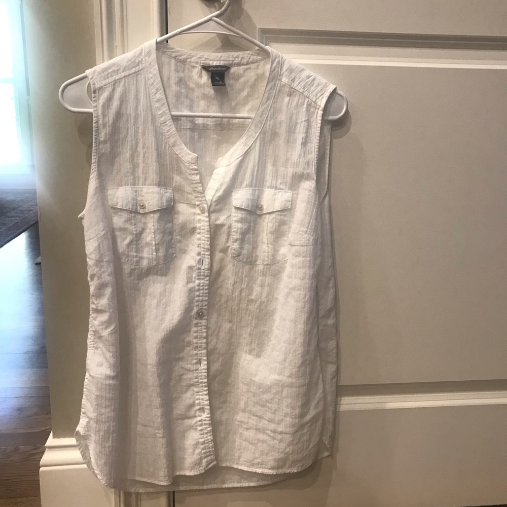 Eddie Bauer sleeveless shirt